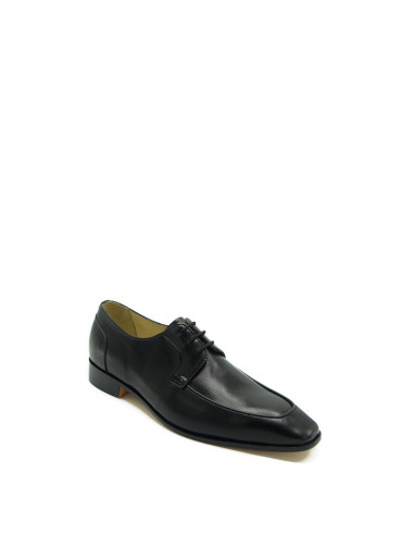 Modern Derby With Plain Leather Vamp...